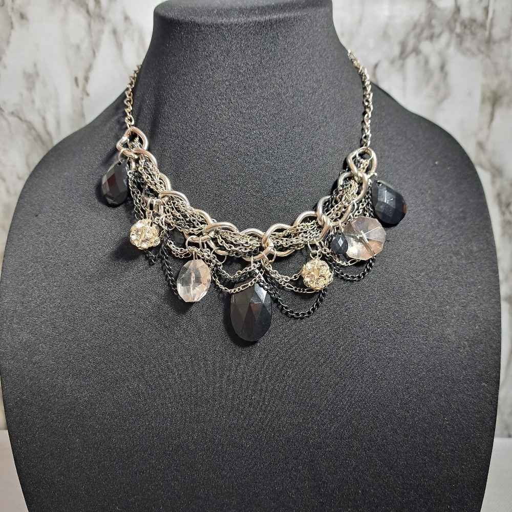 Women's Chain Necklace Acrylic Stones Black, Clear, & Silver Tone Size 11 Inches